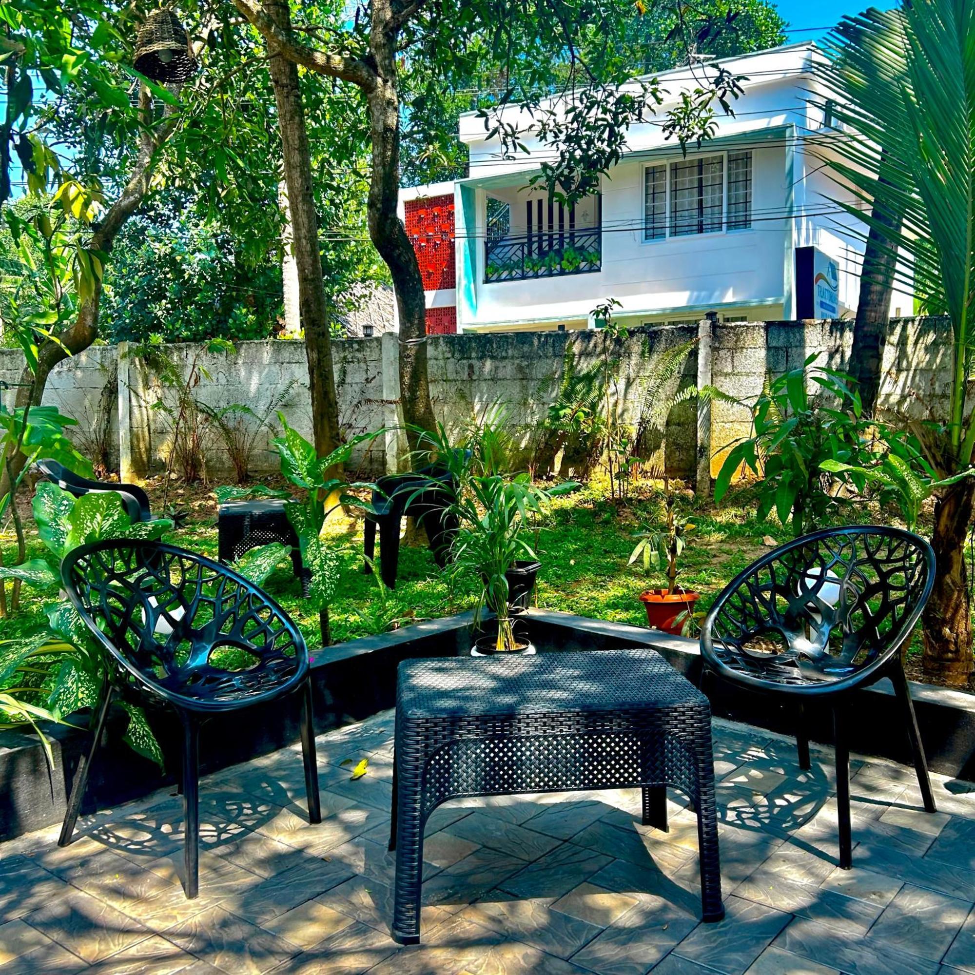 Cozy Nest Apartment Varkala Luaran gambar